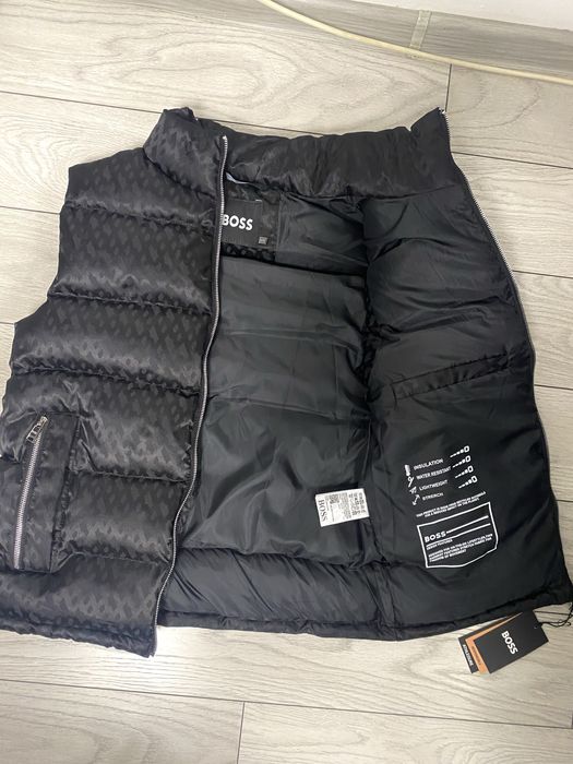 Vesta de barbati  pentru sezon calitate superioara