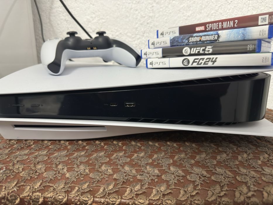 PlayStation 5+4 игри
