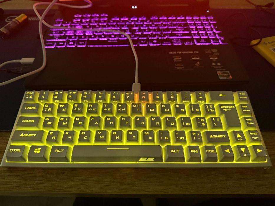 2E Gaming Keyboard KG360 RGB 68 Key WL White