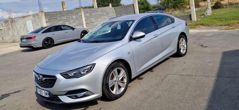 Opel insignia 2020..16 d