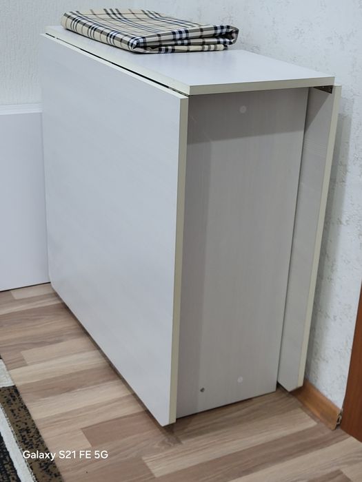 Столы  состояние отличное