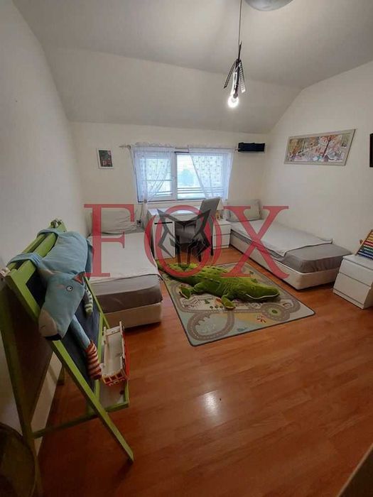 Дава се под наем Тристаен апартамент в Варна, Левски - 90 кв.м за 700 € - Снимка #7