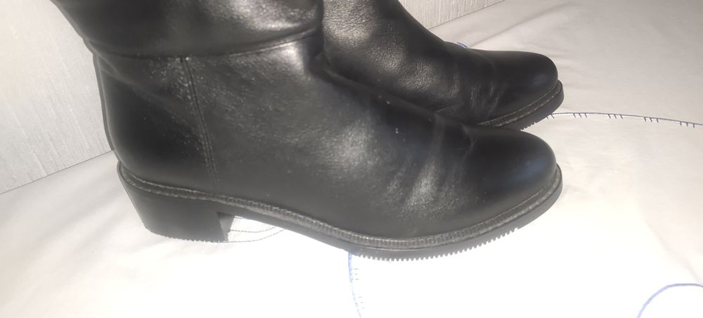 Женские зимние сапоги