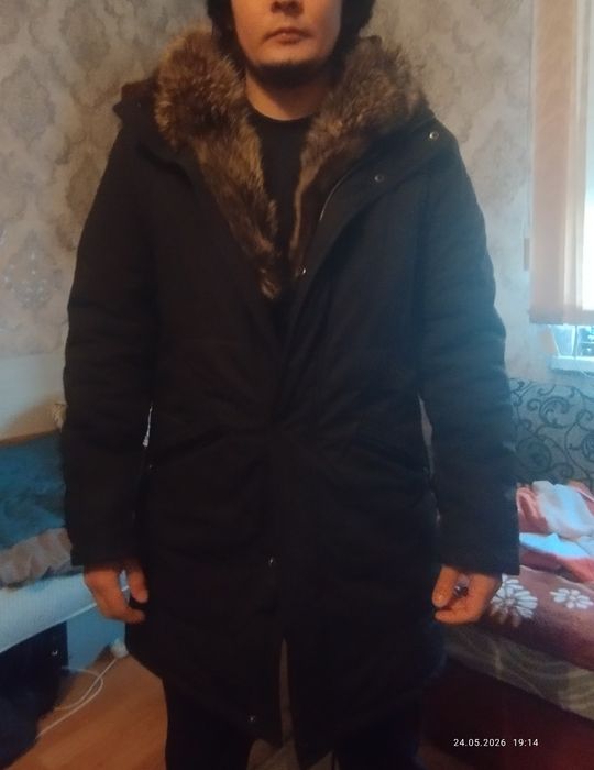 Продам зимнюю куртку