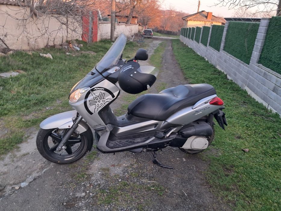 Yamaha xmax 250, перфектен