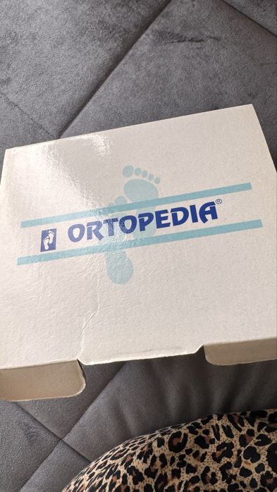 Продам сандали детские 20 размер