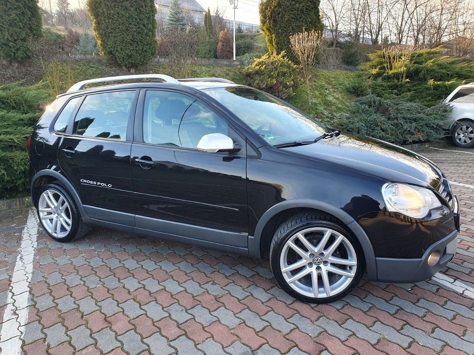 *Volkswagen polo Cross model*1.6 MPI benzina*105cai*euro4*2009*germani