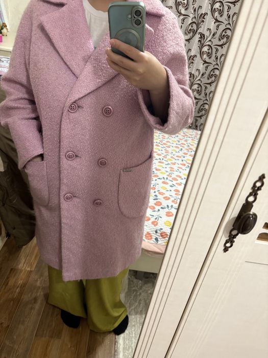 Продам пальто демисезонный