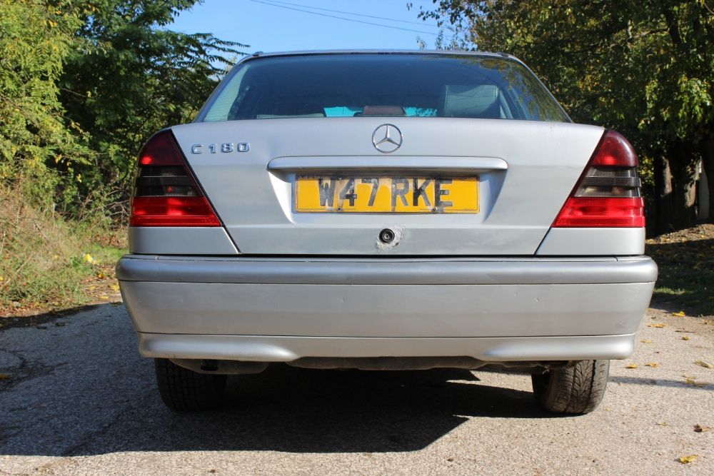 НА ЧАСТИ!!! Mercedes W202 C180 Седан фейслифт / Мерцедес В202
