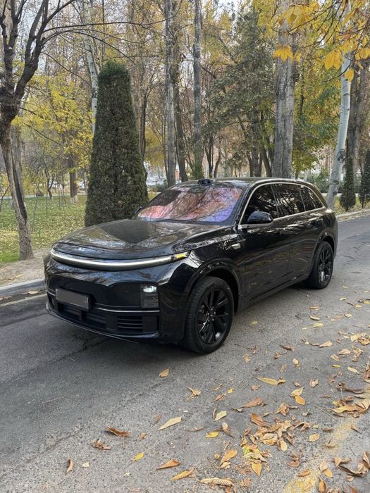 Lixiang L7 max 2023 йил