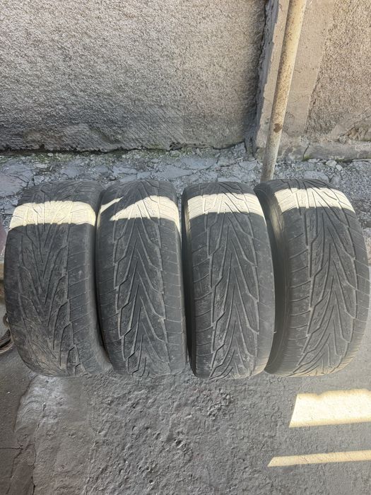 Шины  б/у 285/60/18