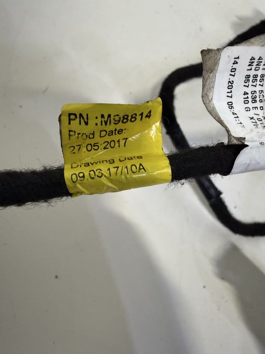 Ляво огледало Audi A8 D5 S8 D5 4N1857528B