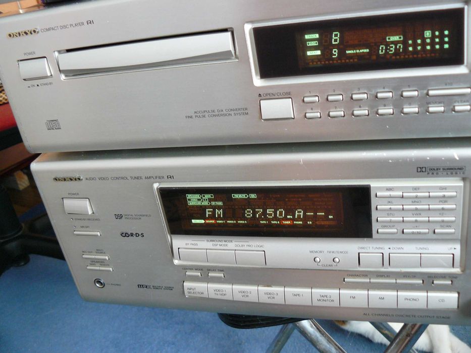 Linie audio Onkyo (technics akai