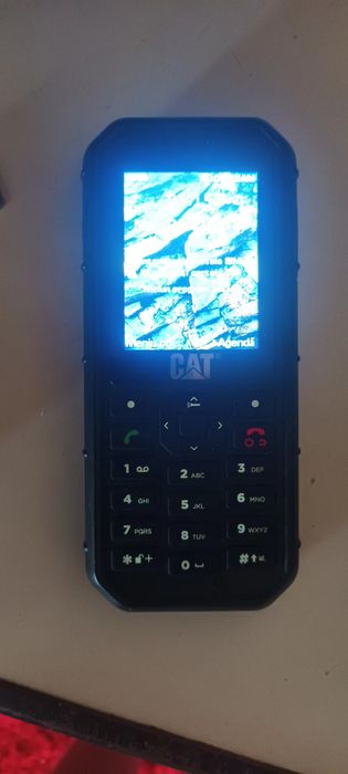 Telefon Cat si telefon Nokia de colectie