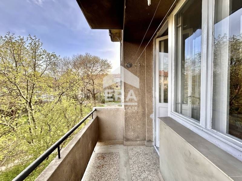 Дава се под наем Двустаен апартамент в София, Яворов - 55 кв.м за 498.27 € - Снимка #5