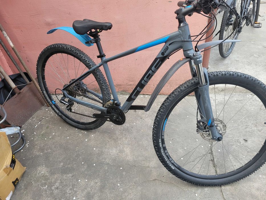 Bicicleta cube 29 M