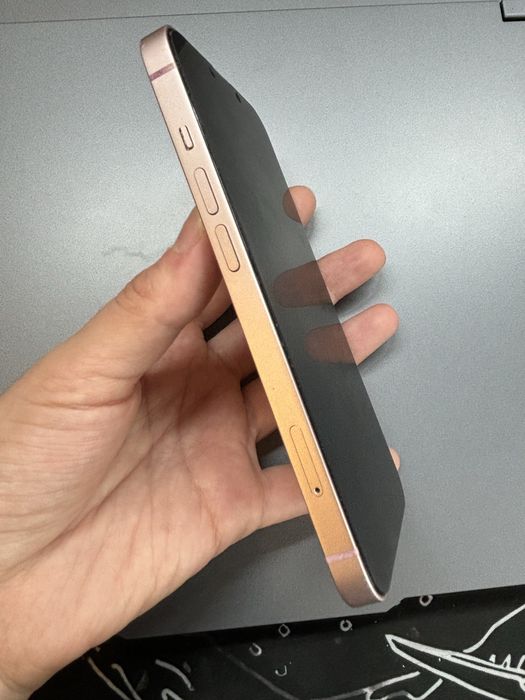 Iphone 13 pink 128 гб