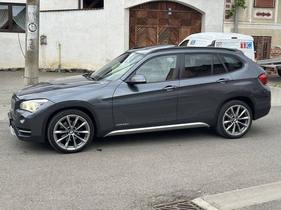 BMW X1 2013 — imagine 4