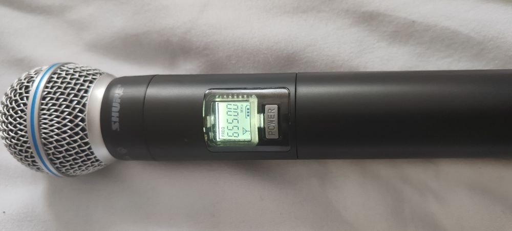 Vând microfon Shure beta Glxd4 fara Risaivar