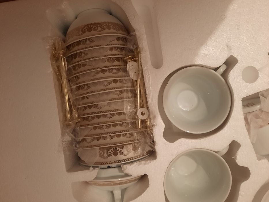 Продаю посуду новую