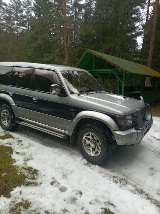Mitshubishi pajero