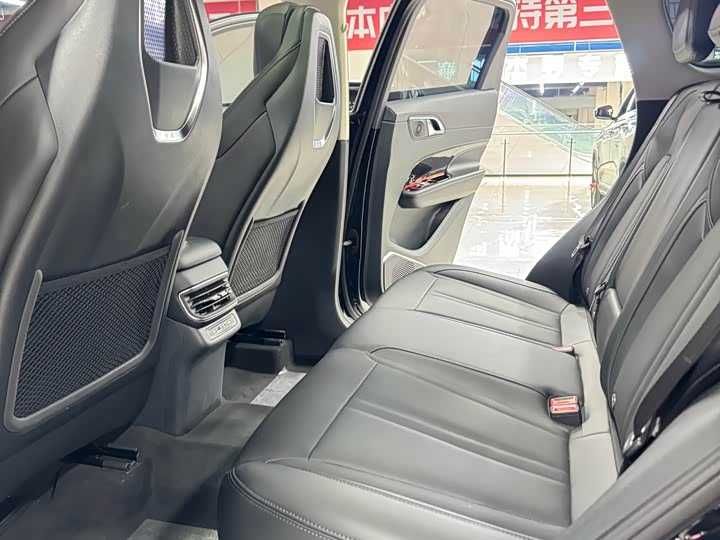 Hongqi HS3 PHEV 2025 Model 117km/h Power Edition