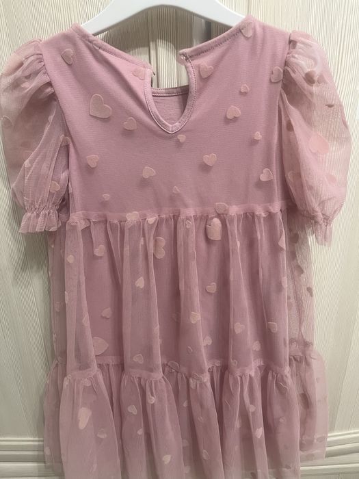 Продам наряды на новый год