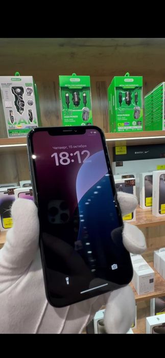Продам айфон хр 64г