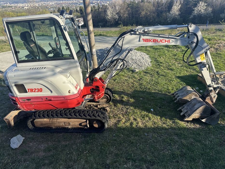 Takeuchi tb 230, 2017