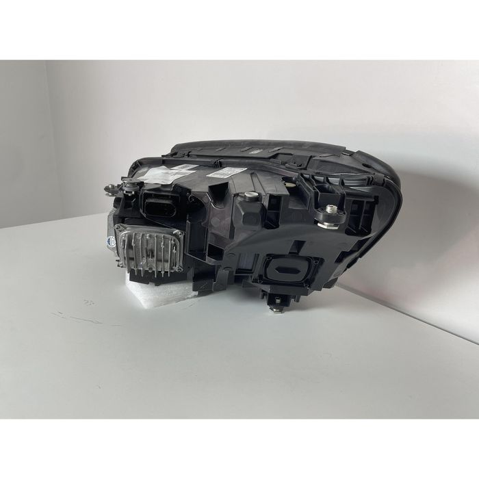 Десен фар за mercedes s-class w222 - a2229060802