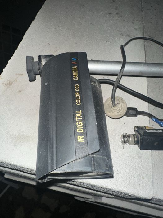 Продам видеокамеры б/у