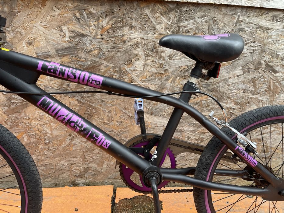 Bicicleta bmx muddyfox  roti 20”