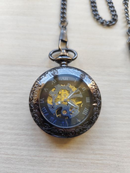 Механичен джобен часовник