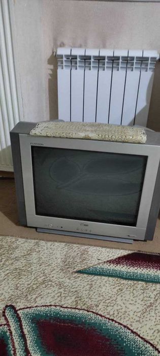 Телевизор марки LG