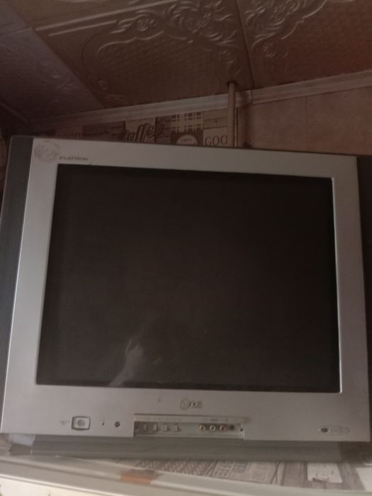 Телевизоры на запчасти