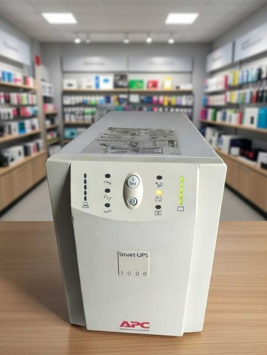 Источник бесперебойного питания APC 1000w