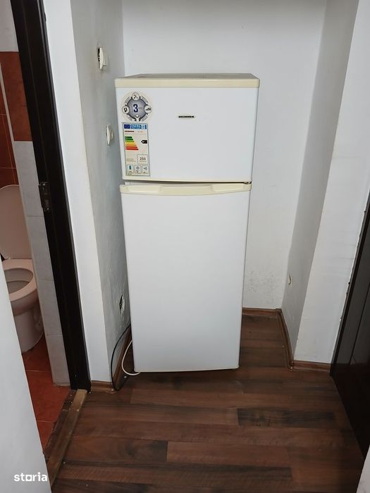 Inchiriez garsoniera mobilata -Zona Sens-160Euro