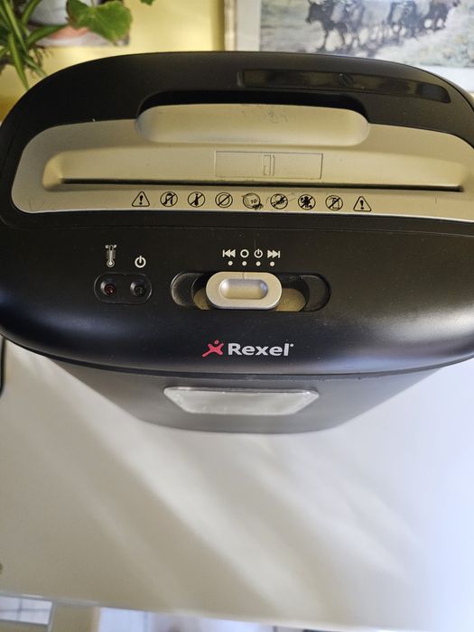 Shredder Rexel Duo, P3 Cross Cut 4x45, 10 sheets, 17 L, shreds CD