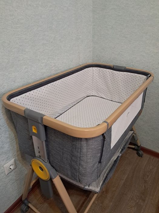 Люлка манежка в очень хорошем сотояний