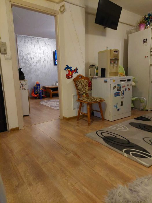 Vand apartament 2 camere Lapus Arges Et 1