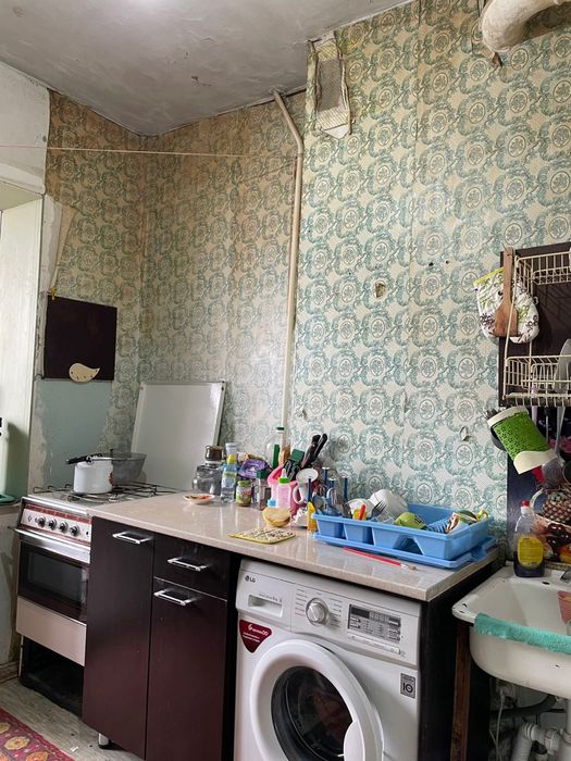 Продаю 2х комнатную квартиру на 4 этаже