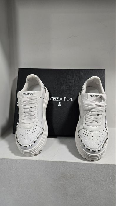 Patrizia Pepe кецове