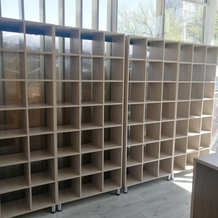 Стеллаж полка шкаф