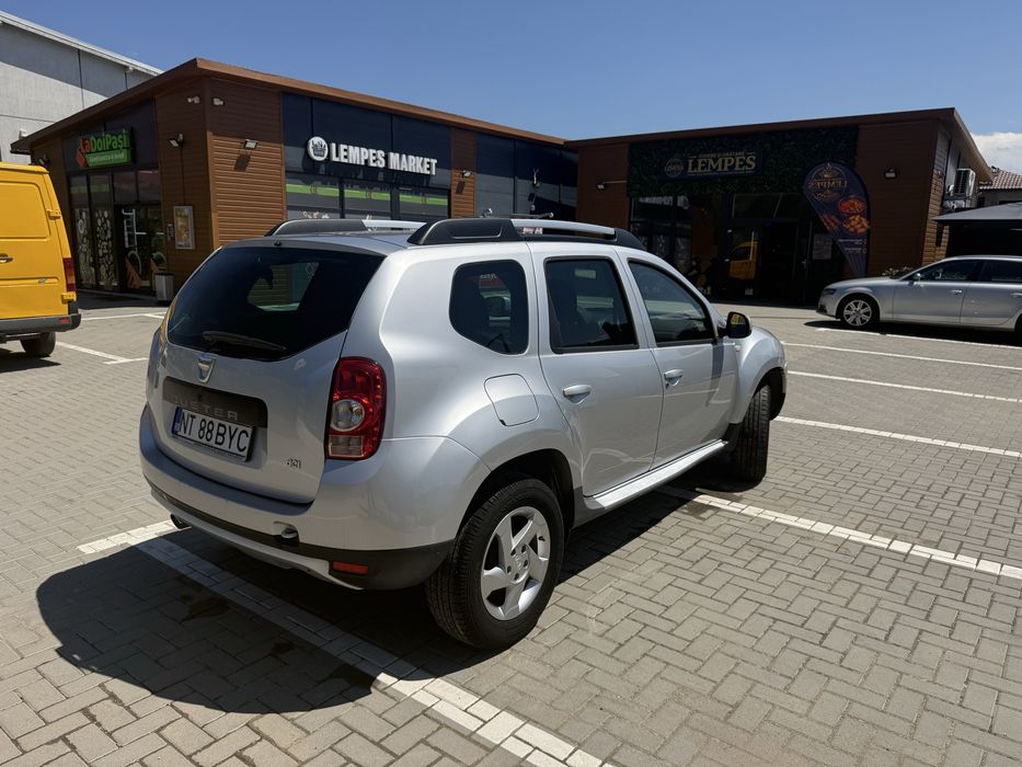 Dacia Duster 4x4 1.5 dci doar 34.000 Km