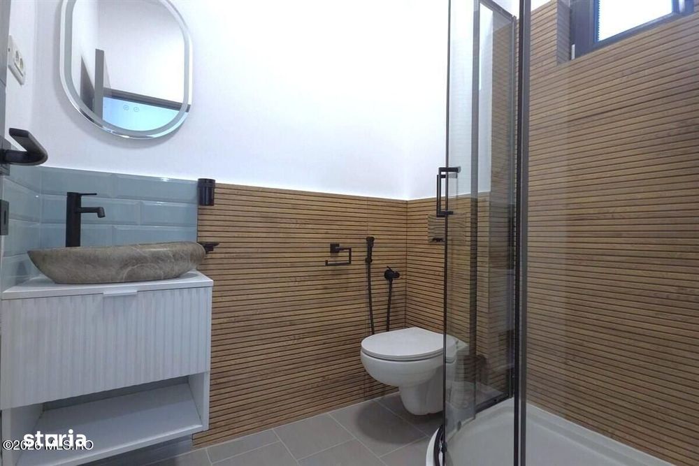 Plaja Modern - Bd.Tomis, apartament cu 2 camere + garsoniera separata!