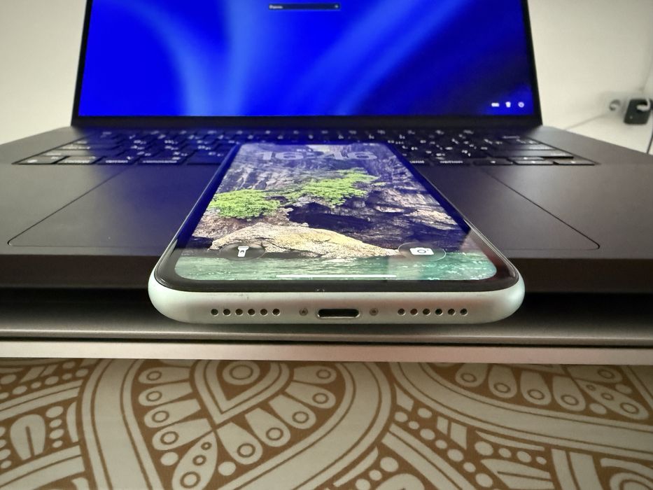 Iphone 11 64gb 75%