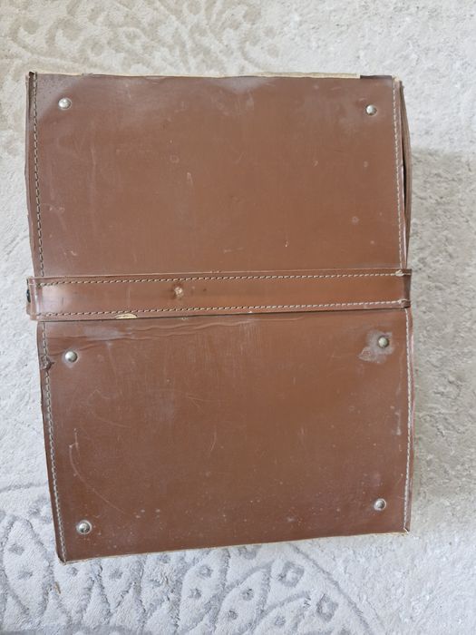 Продам кинопроектор Русь