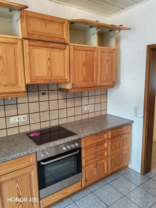 Bucătarie Utilată din Lemn Masiv - Mobila Germania