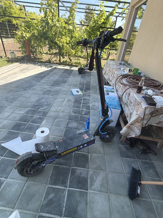 Vand trotineta electrica kukirin g2