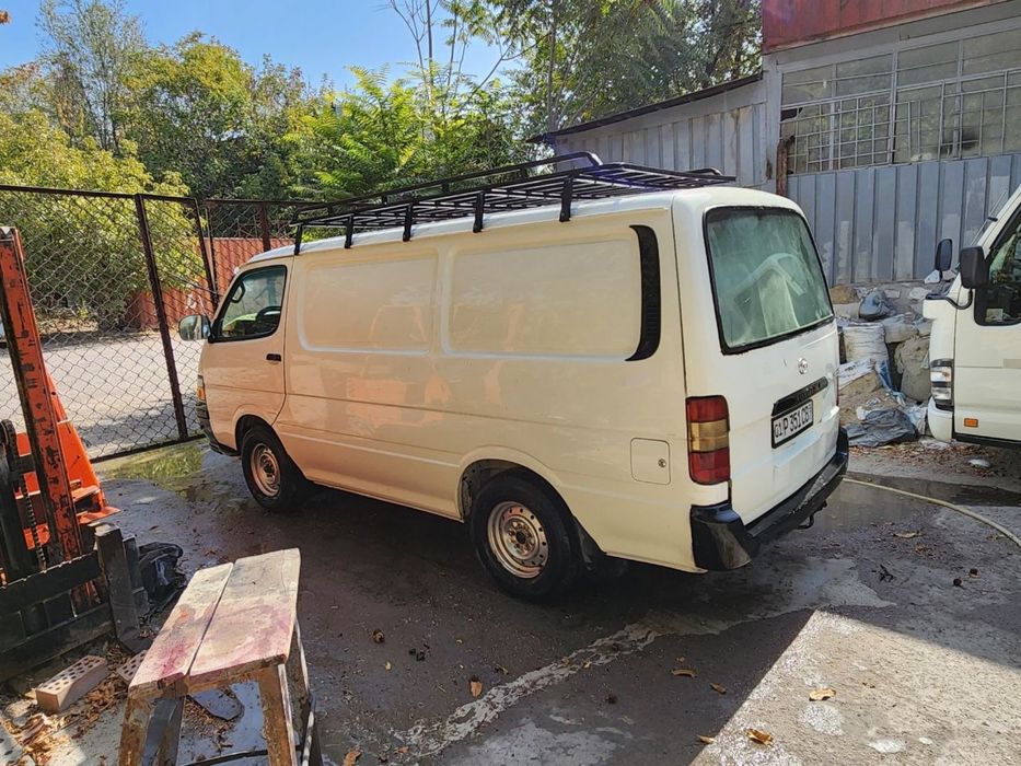 Toyota Hiace/ Hays/ hicase